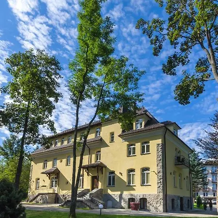 Konukevi Halny 2*